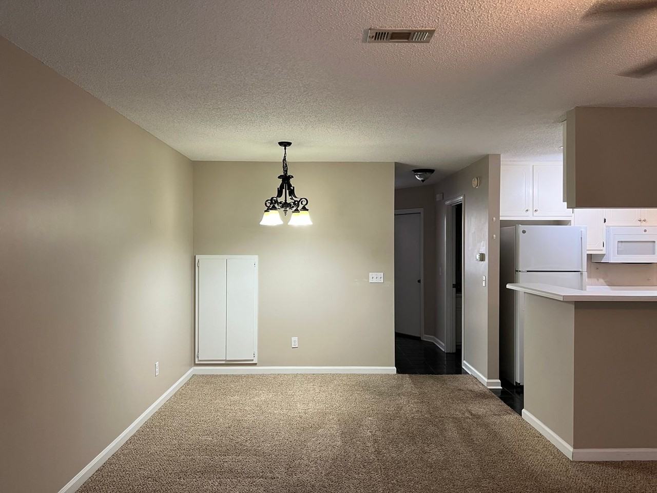 107 Woodrun Dr - Photo 6 of 20