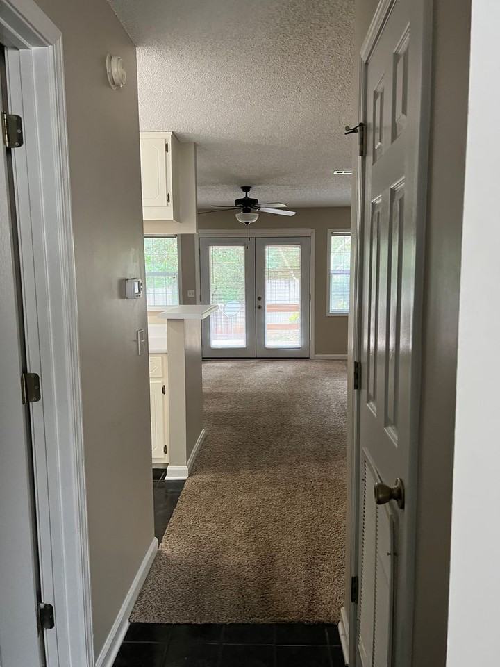 107 Woodrun Dr - Photo 7 of 20