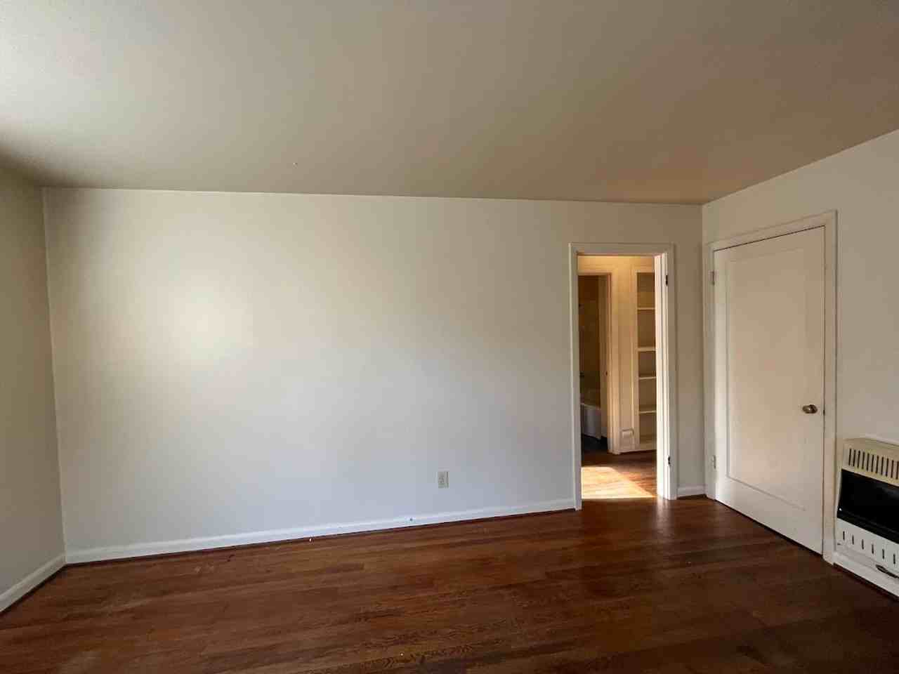 3537 Se 70th Ave - Photo 6 of 30