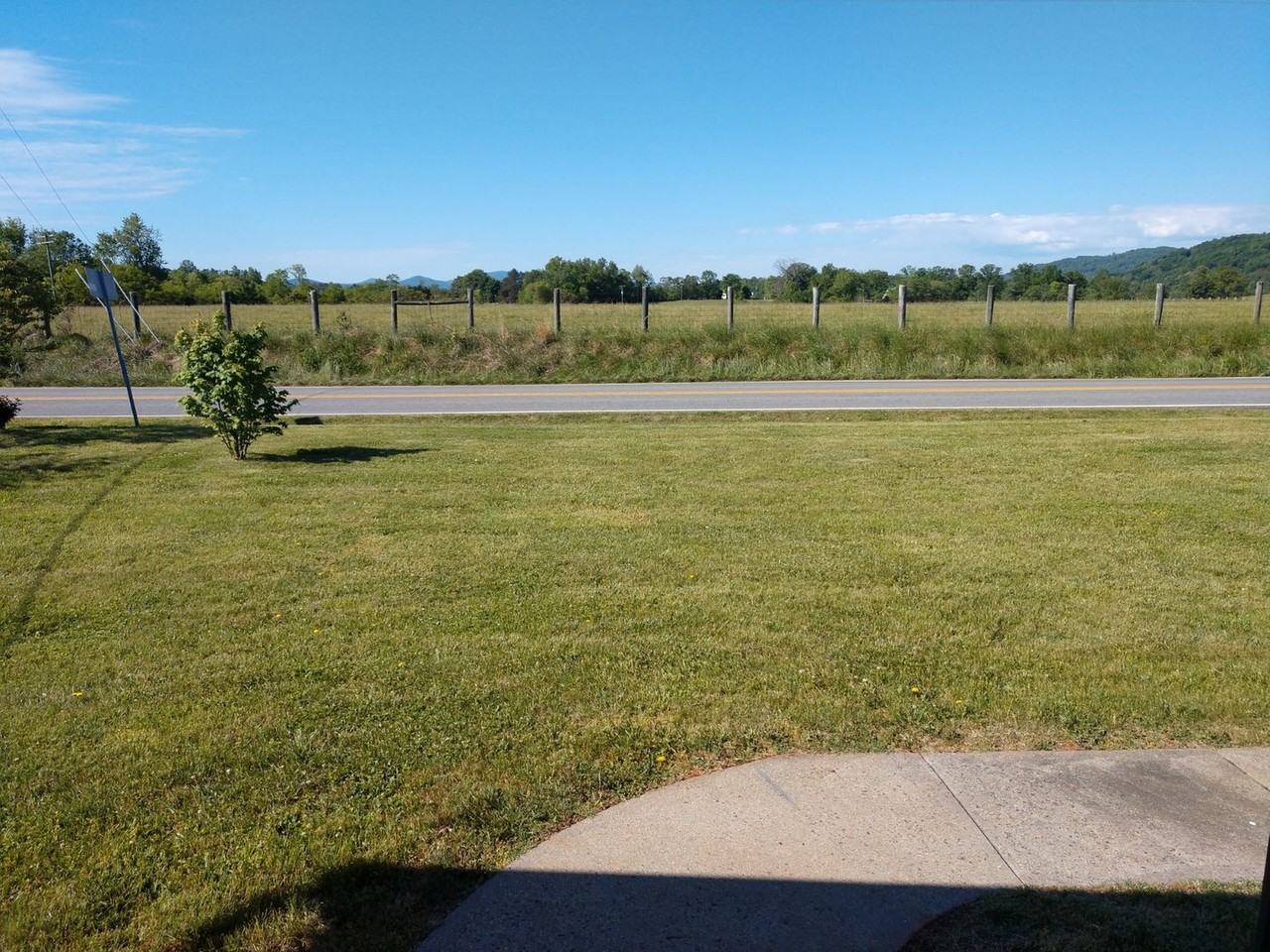 2931 Browns Gap Tpke - Photo 2 of 33