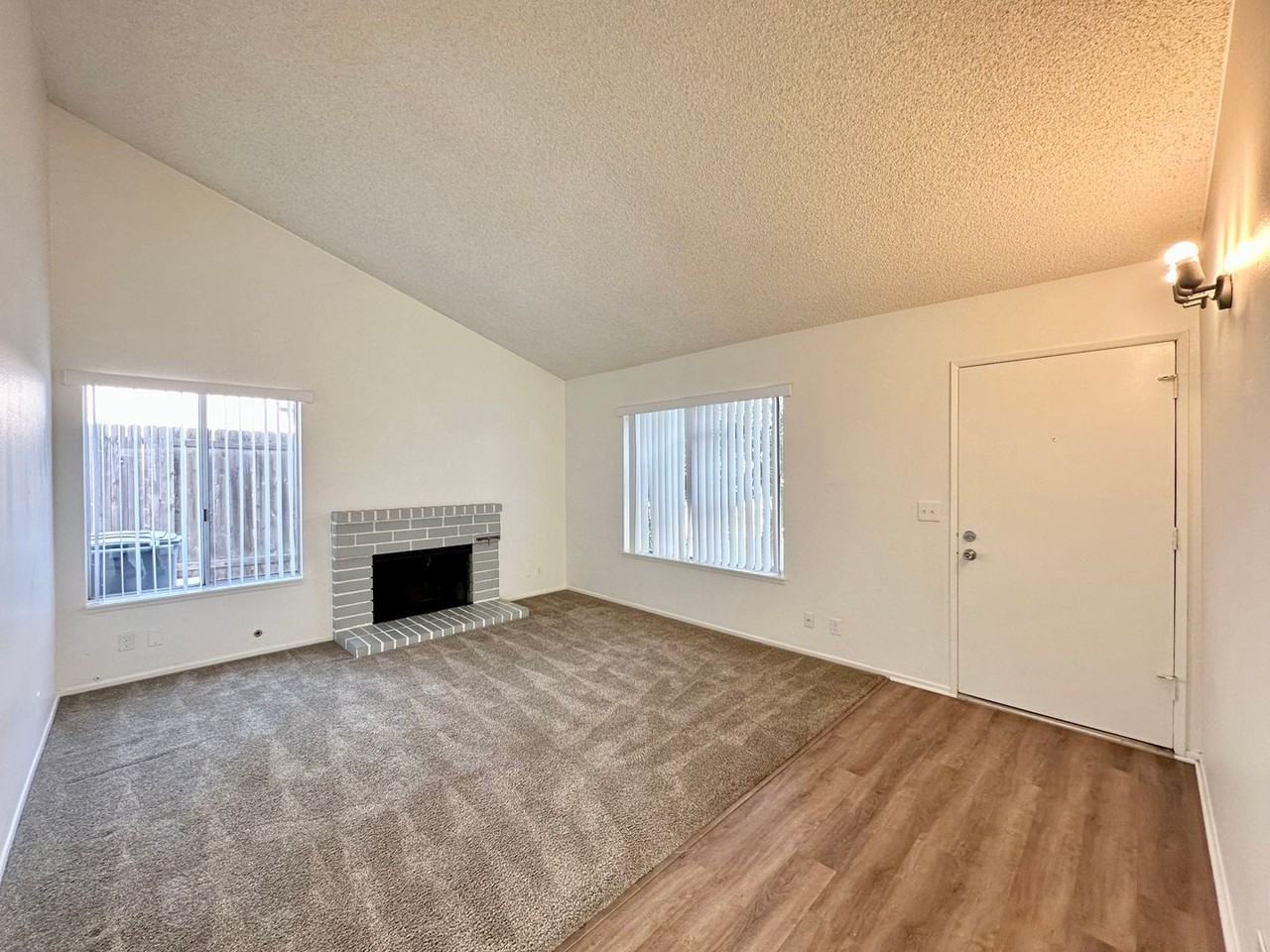 1441 Ebb Ct - Photo 2 of 16