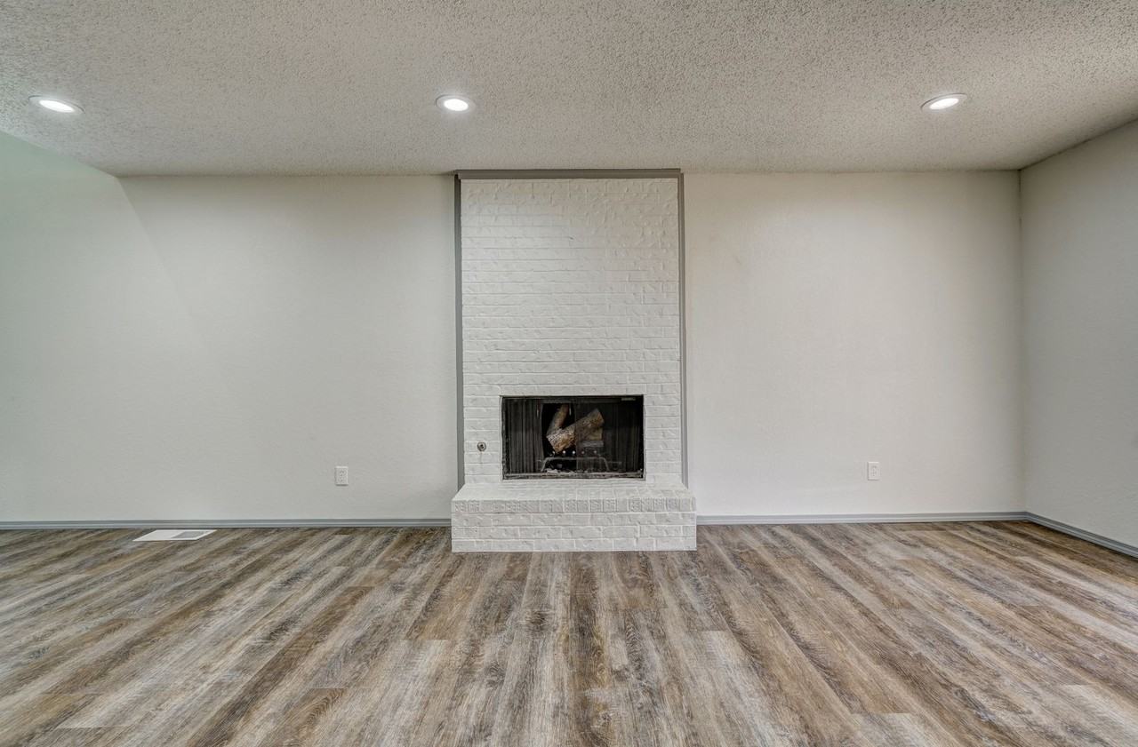 10125 N Pennsylvania Ave - Photo 5 of 9