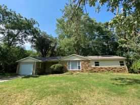 1136 S Maxwell Dr - Photo 1 of 1