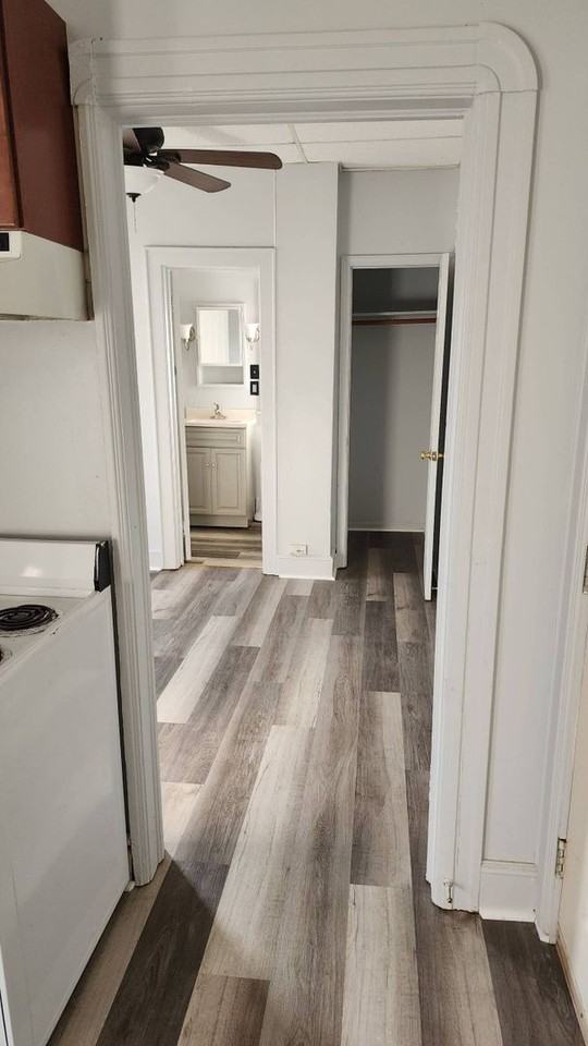 965 Livingston Ave - Photo 5 of 6