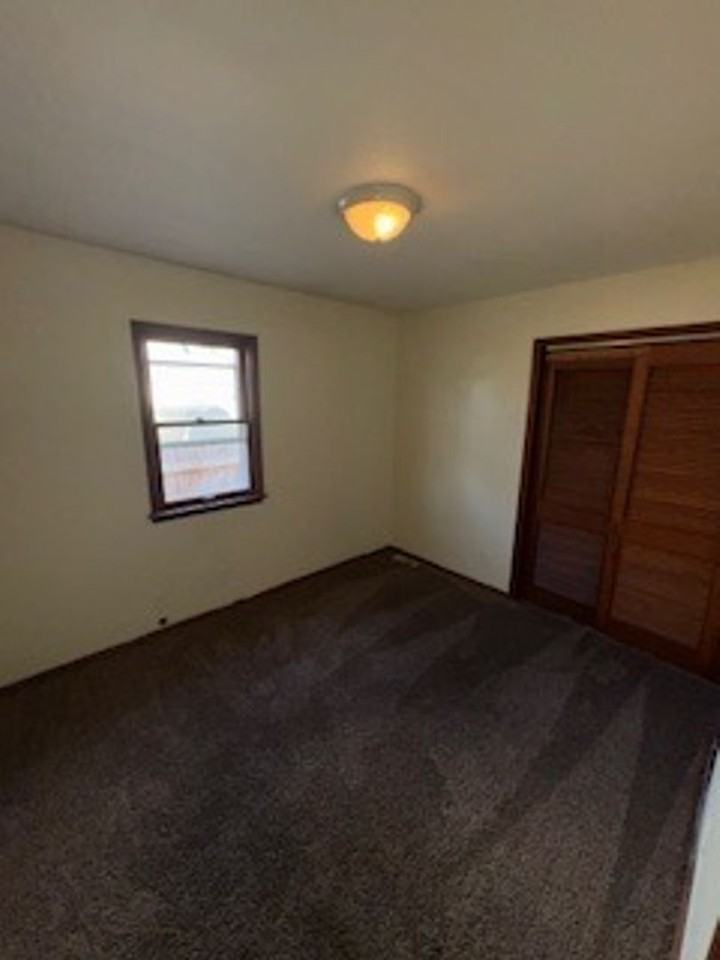 1813 S Kerth Ave - Photo 5 of 11