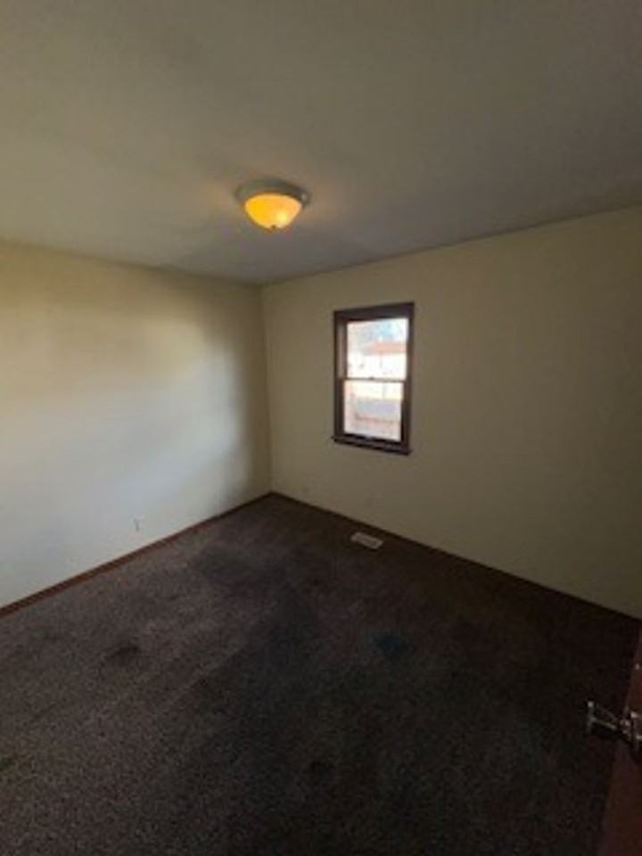 1813 S Kerth Ave - Photo 6 of 11