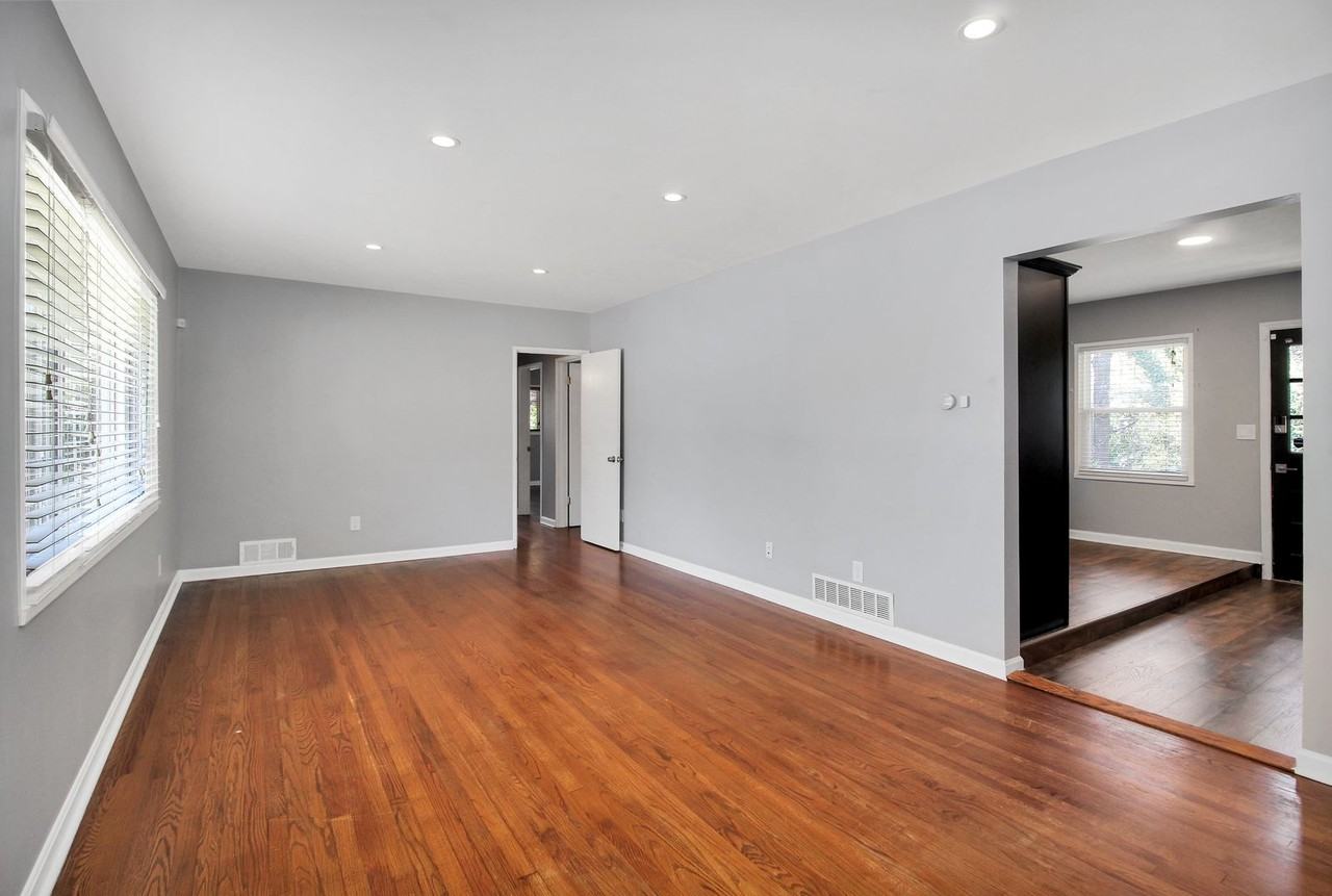 2625 Farley St - Photo 5 of 50