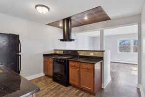 featured image of 207 Maple St