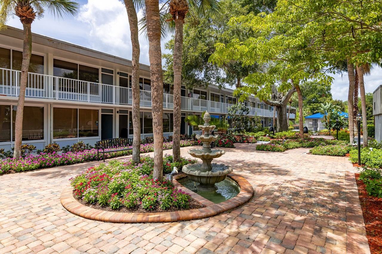 Welcome to Champions Village – Your Perfect Kissimmee Home! - Photo 5 of 29