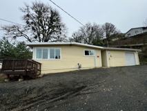 553 Ne West Ave - Photo 1 of 1