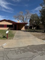 featured image of 2307 N Grand Ave