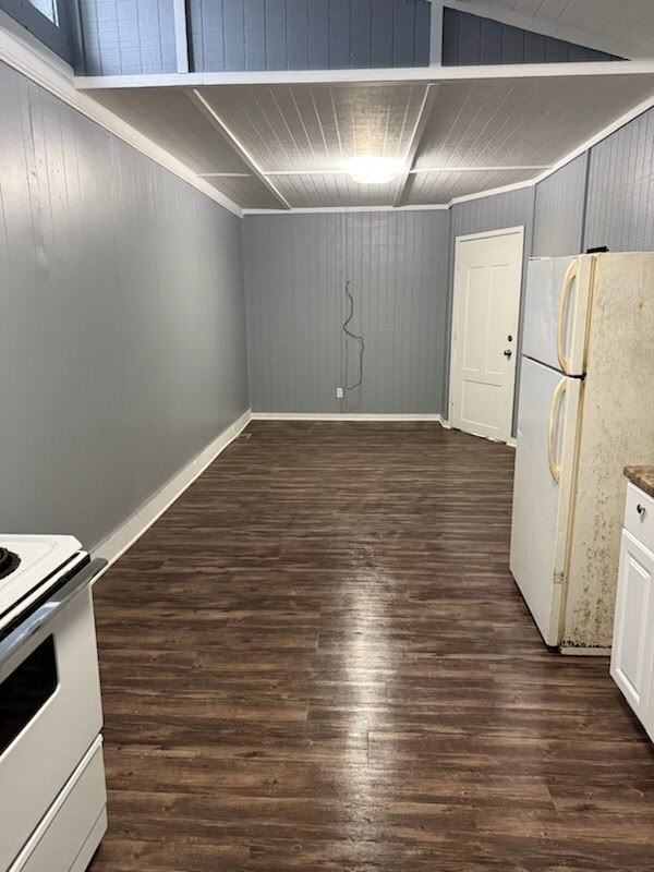 906 Putnam Ave - Photo 4 of 10