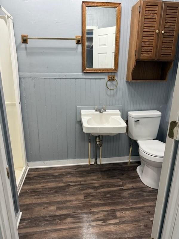 906 Putnam Ave - Photo 5 of 10