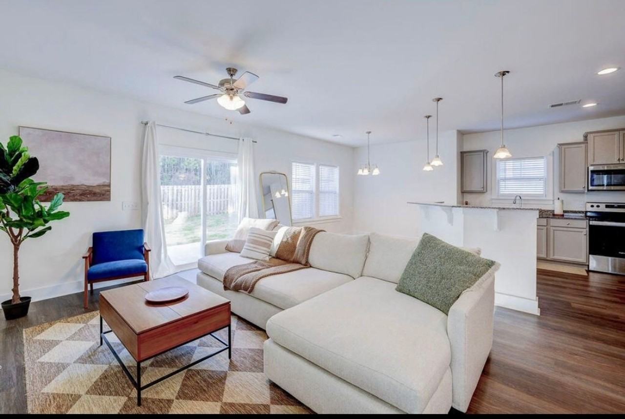 1423 Feldspar Ct - Photo 7 of 46