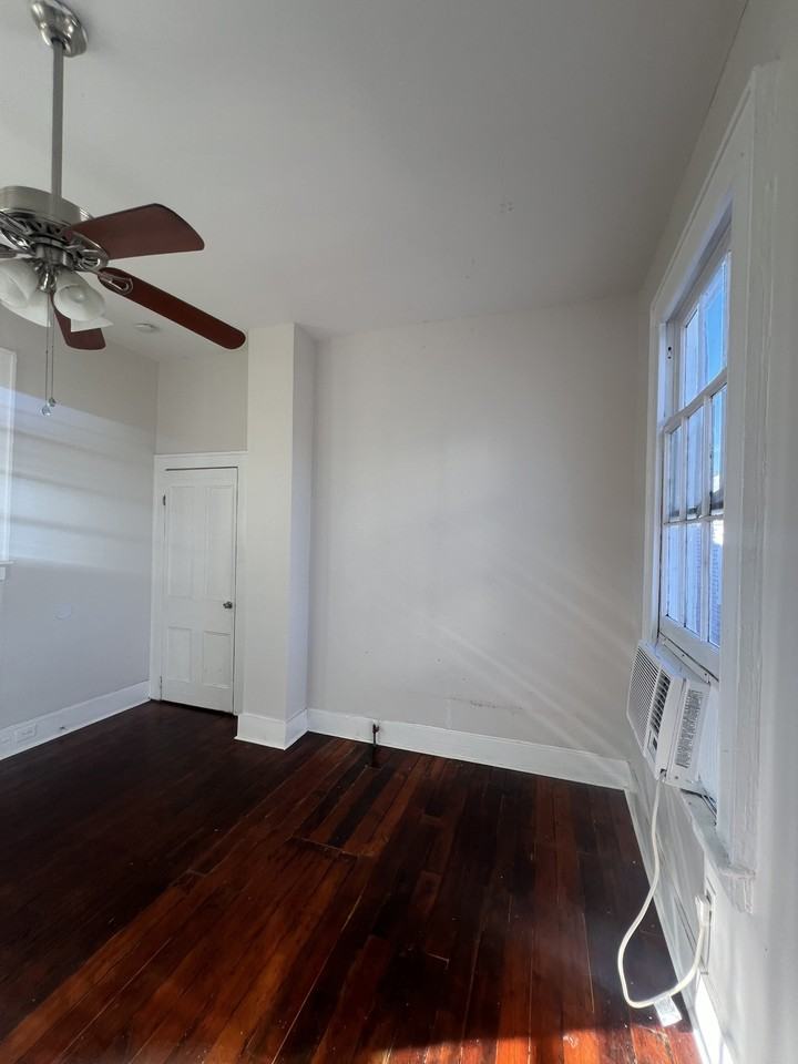 3222 Prytania - Photo 2 of 8
