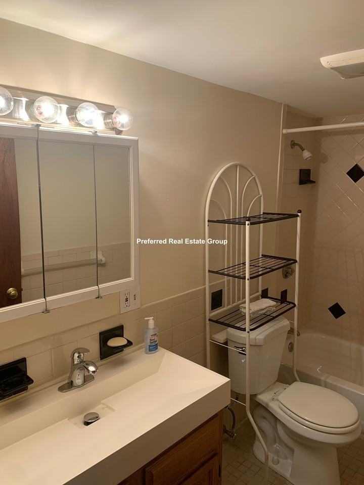 96 Millet St #1 - Photo 4 of 5