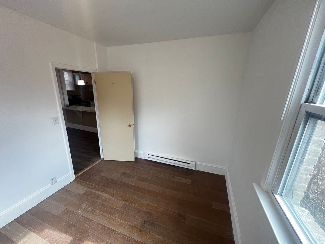 375 Lincoln Blvd ##Fl1 - Photo 6 of 28