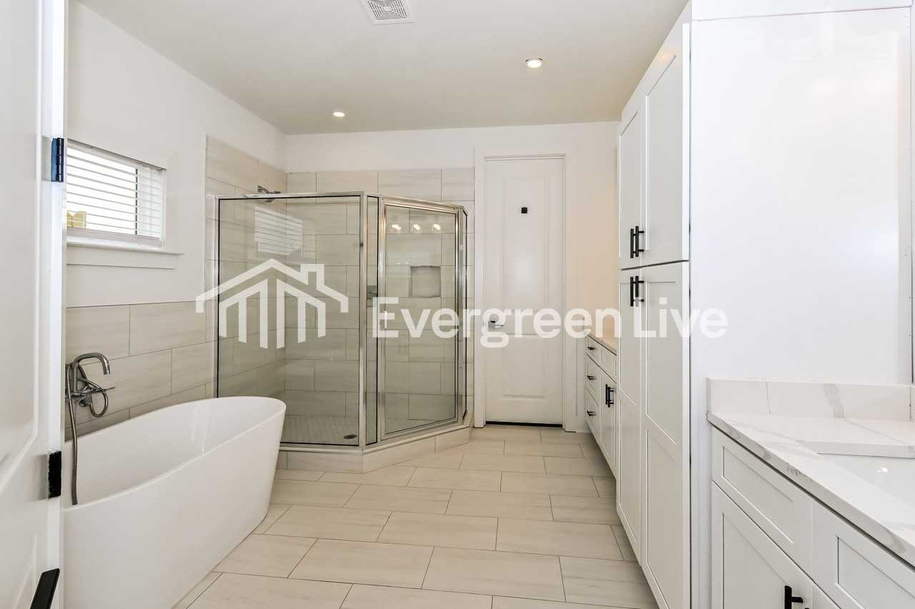 4381 Mcswain Dr - Photo 4 of 13