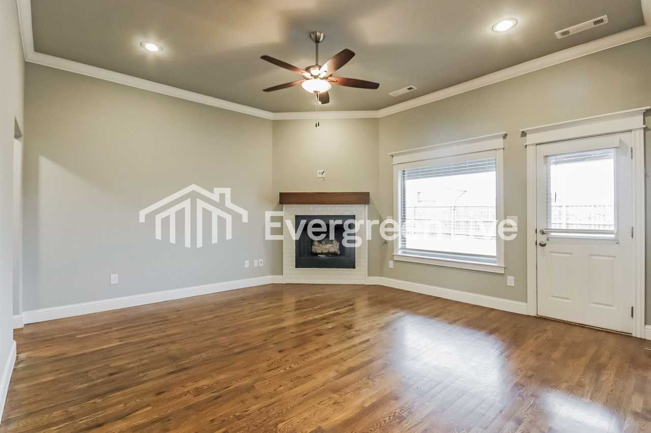 1925 Seabolt St - Photo 6 of 14