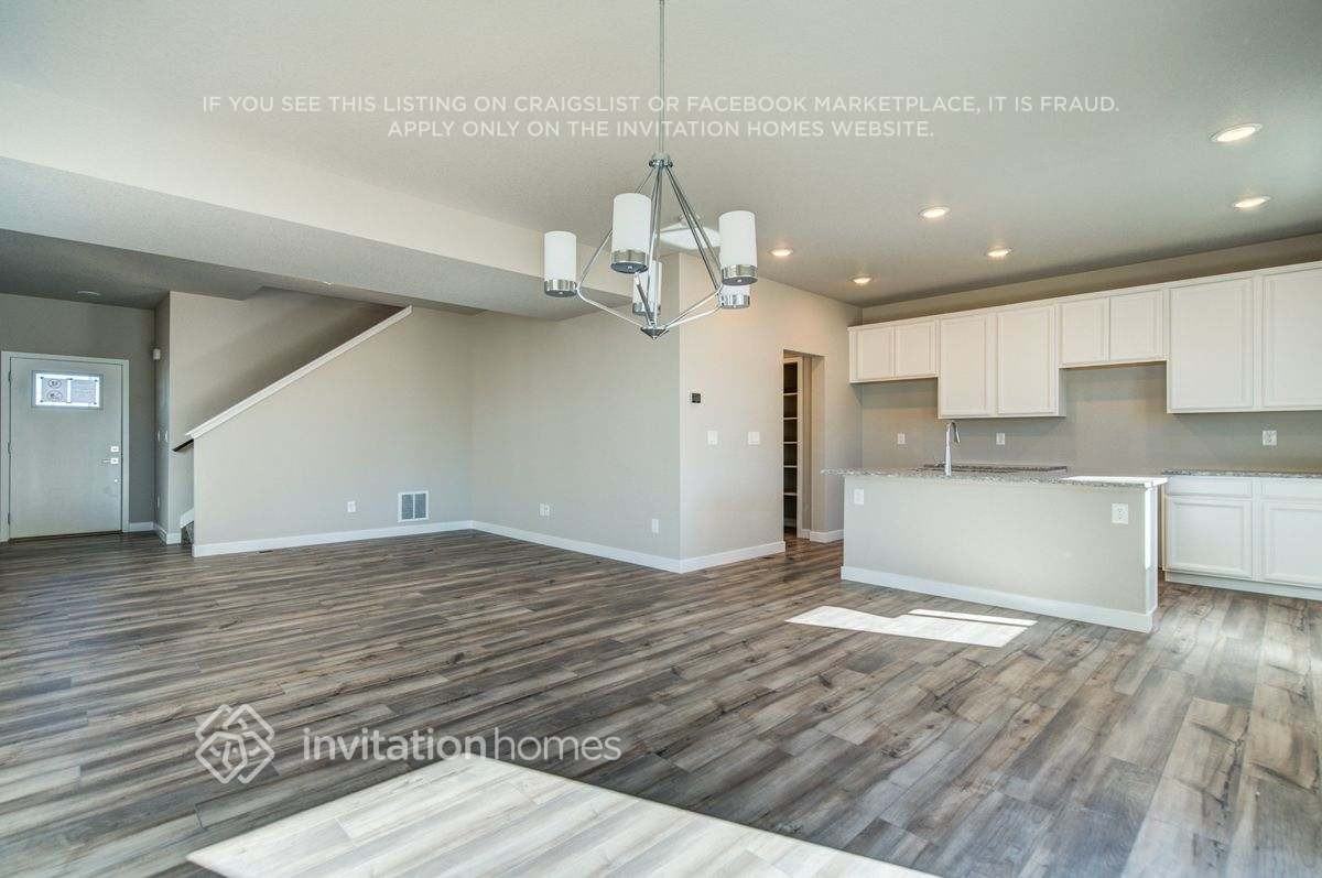 11203 Bufflehead Ln - Photo 4 of 14