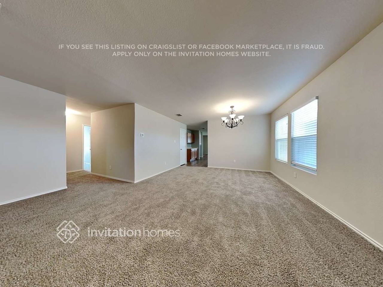 1313 Cyprus Dr - Photo 4 of 20