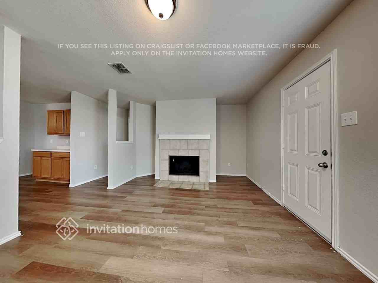 1313 Cyprus Dr - Photo 5 of 20