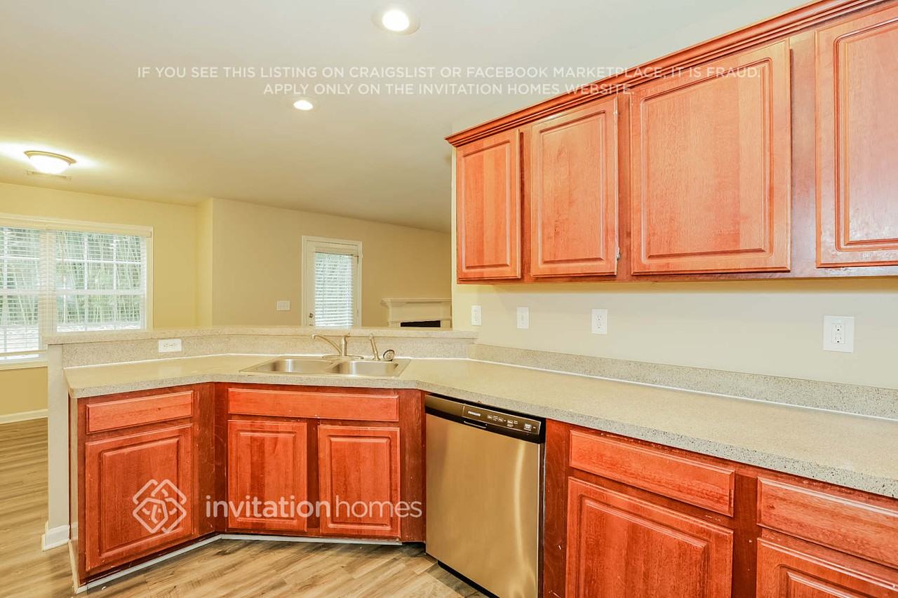 2661 Bald Cypress Dr - Photo 6 of 18