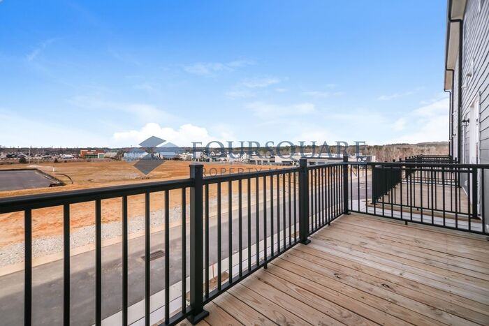 1505 Village Hall Ln - Photo 2 of 24