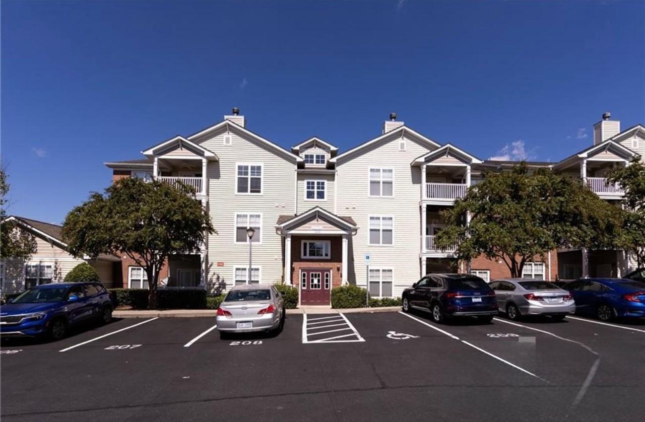 11217 Hyde Pointe Ct - Photo 3 of 20