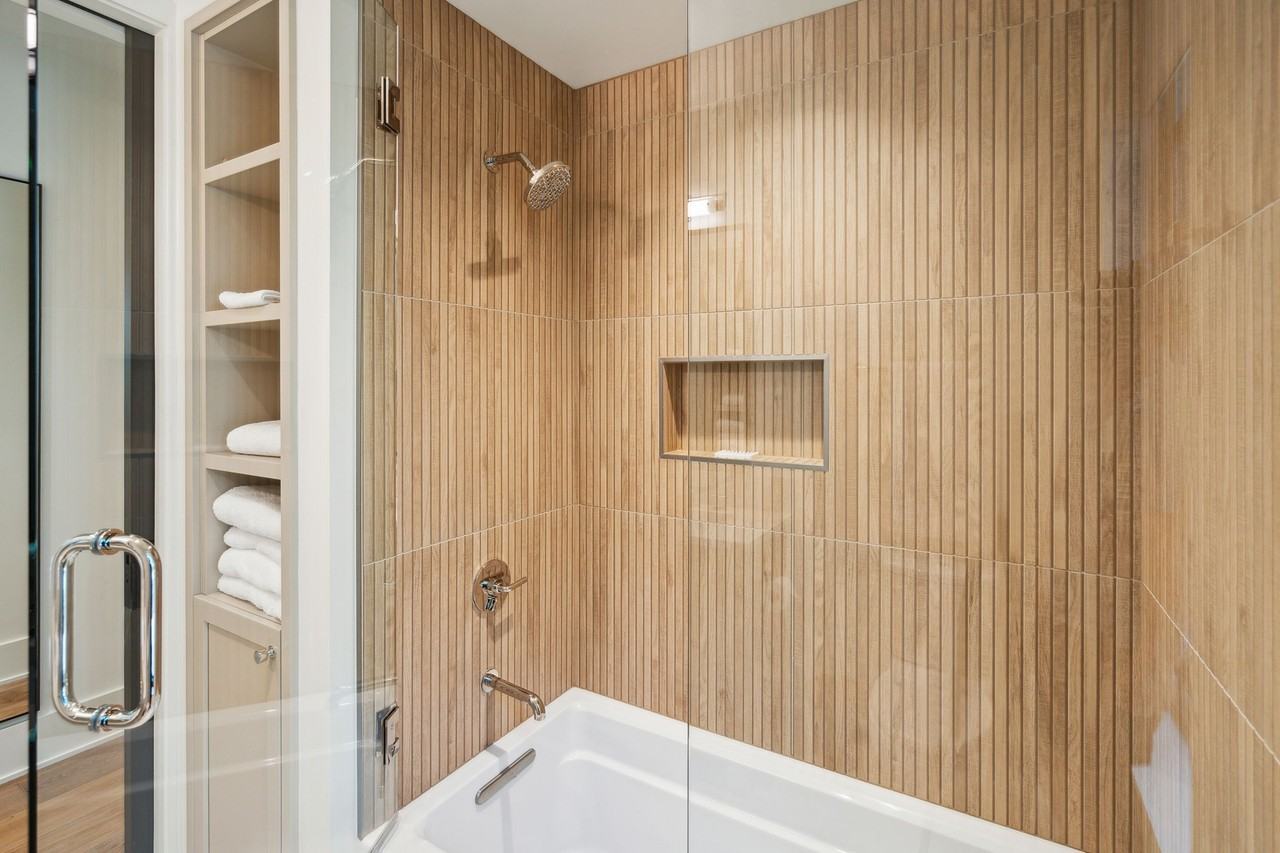 5320 Southern Pines Ln #5320 - Photo 2 of 50