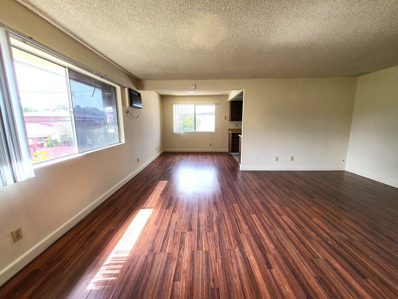 10669 Walnut St #10669 - Photo 5 of 19