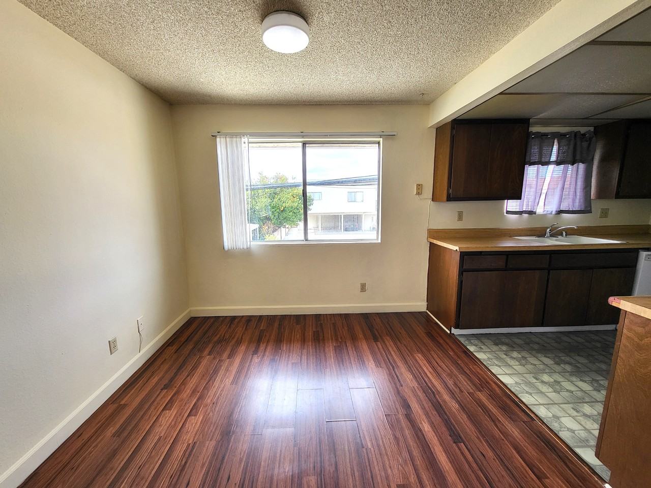 10669 Walnut St #10669 - Photo 6 of 19