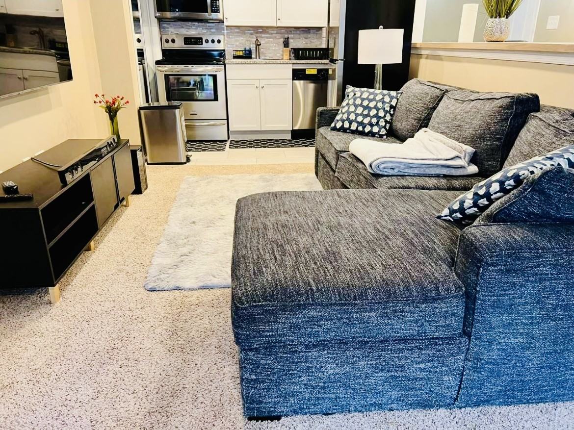 3712 Wolf Trail Dr - Photo 3 of 21