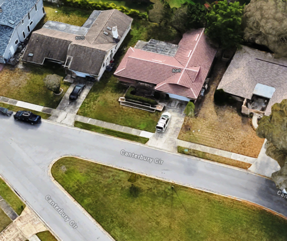 8040 Canterbury Cir #NA - Photo 2 of 2