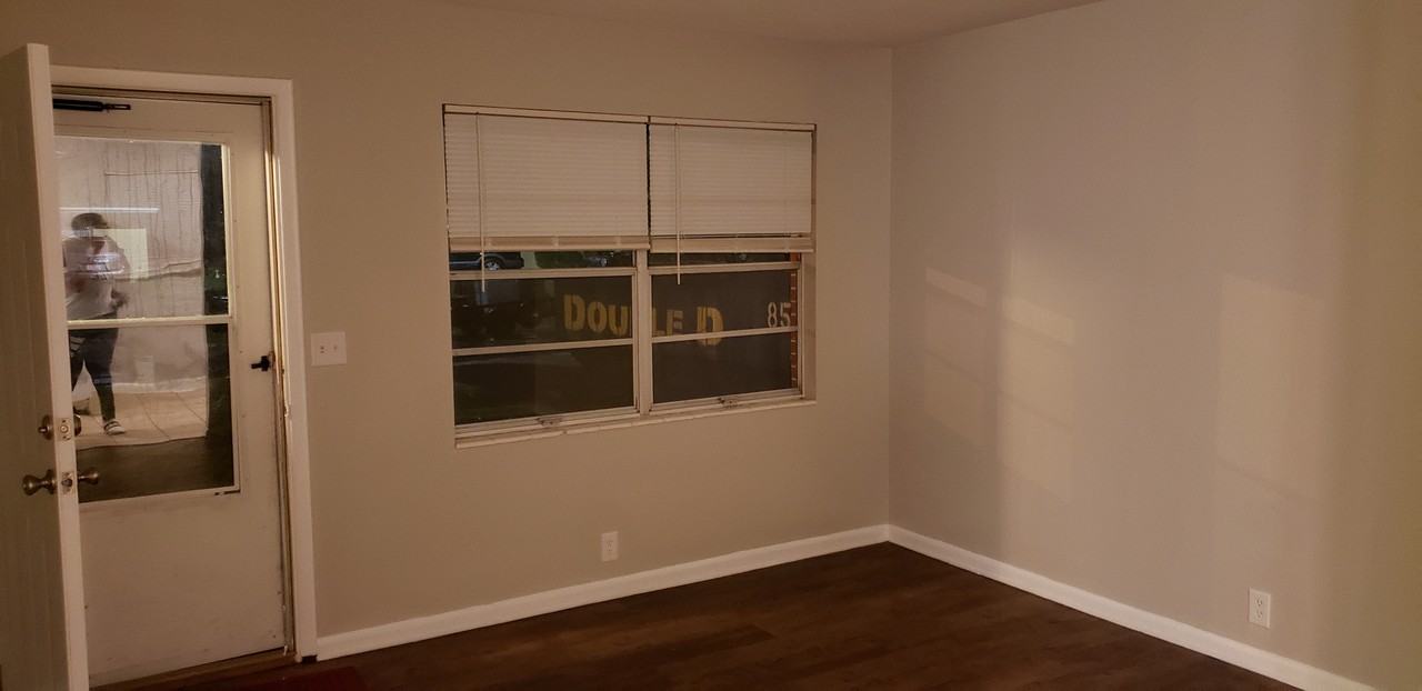 919 Greentree Rd #NA - Photo 3 of 21