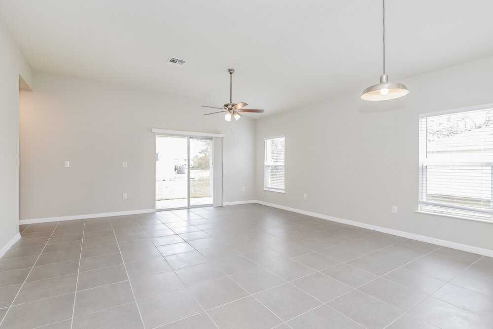 1658 Redfin Dr - Photo 3 of 16