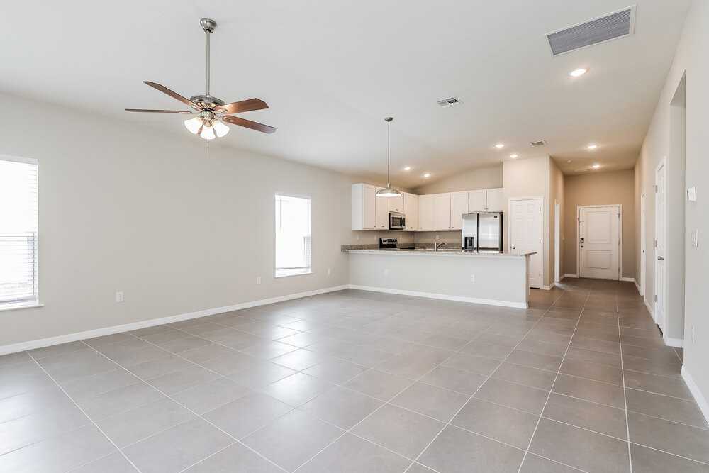 1658 Redfin Dr - Photo 4 of 16