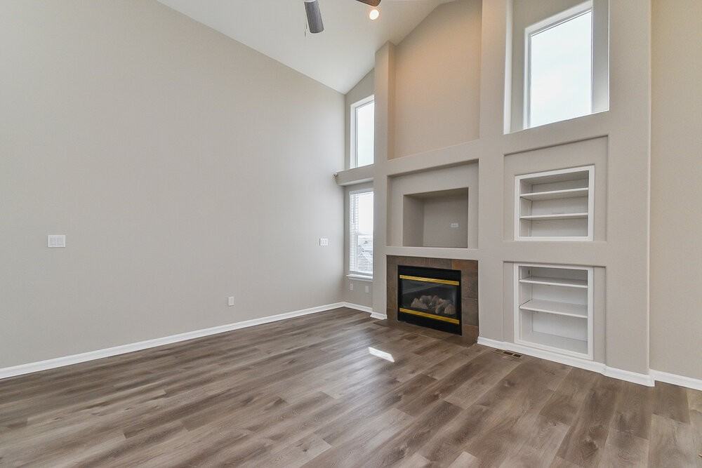 4765 Pascal Ct - Photo 5 of 22