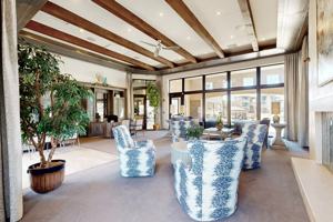 featured image of 6200 Montano Plaza Dr Nw