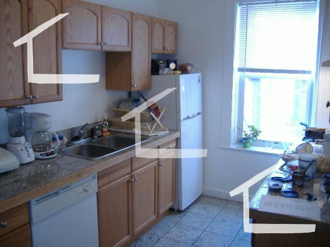 9 Strathmore Rd - Photo 6 of 8