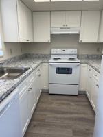 featured image of 220 Henthorne Dr