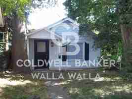 featured image of 202 S Palouse St