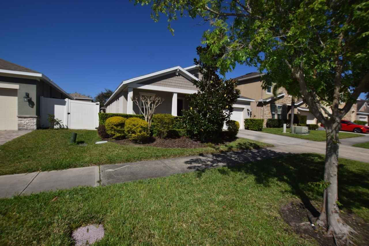 2021 Beacon Landing Circle - Photo 3 of 43