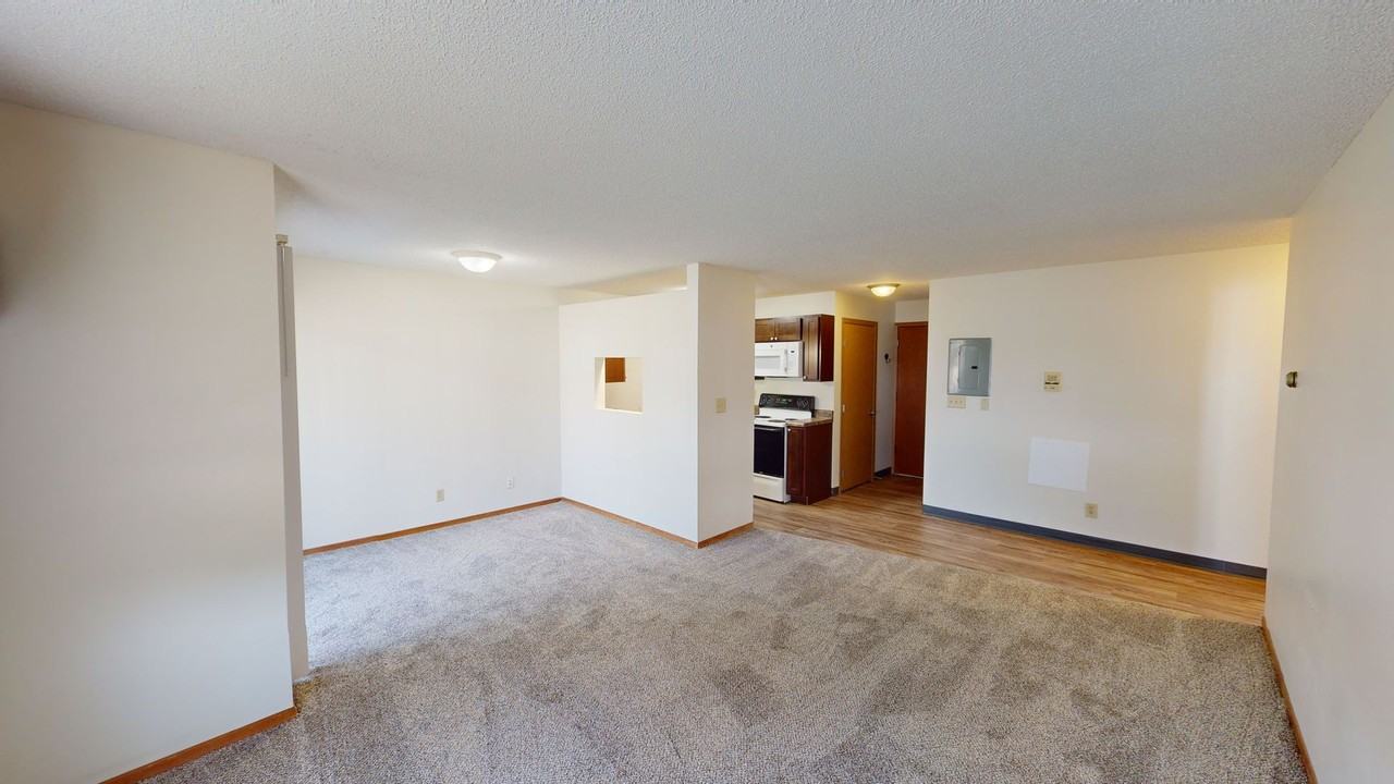 2300 Mortensen - Photo 4 of 9