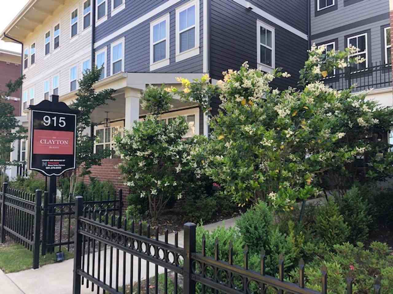 The Clayton on Scott - Photo 2 of 19