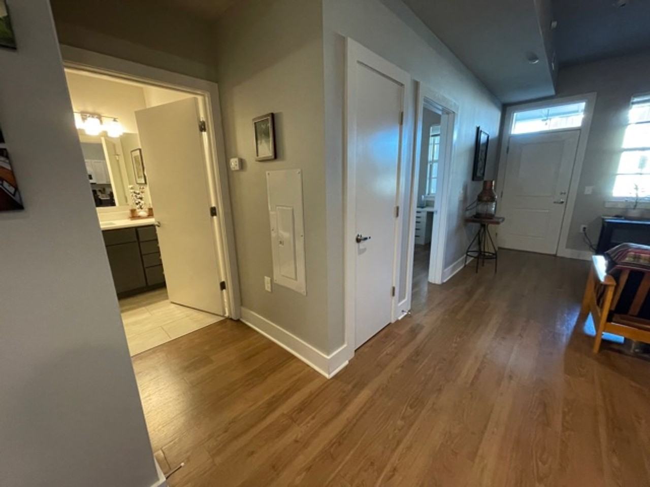 The Clayton on Scott - Photo 6 of 19