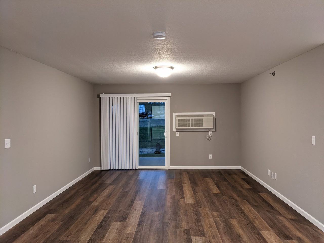 Ironwood Apartments - Photo 3 of 39