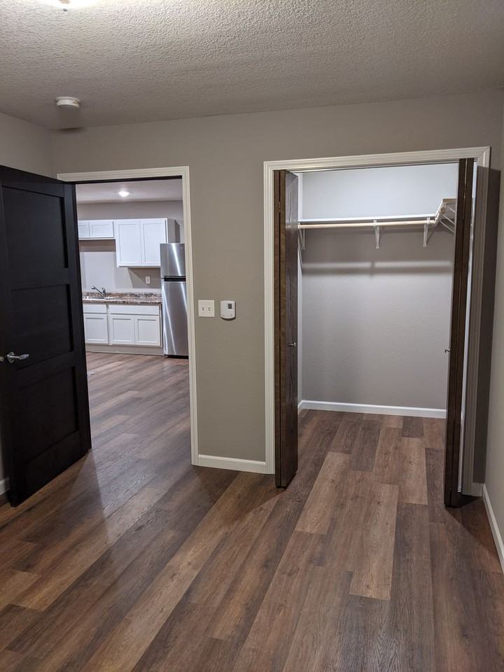Ironwood Apartments - Photo 4 of 39