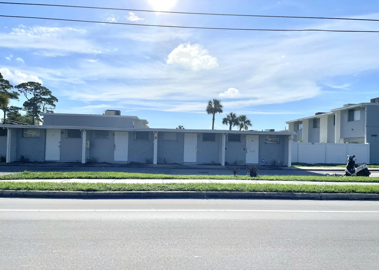 Cocoa Hilltop Apartments - Photo 2 of 26