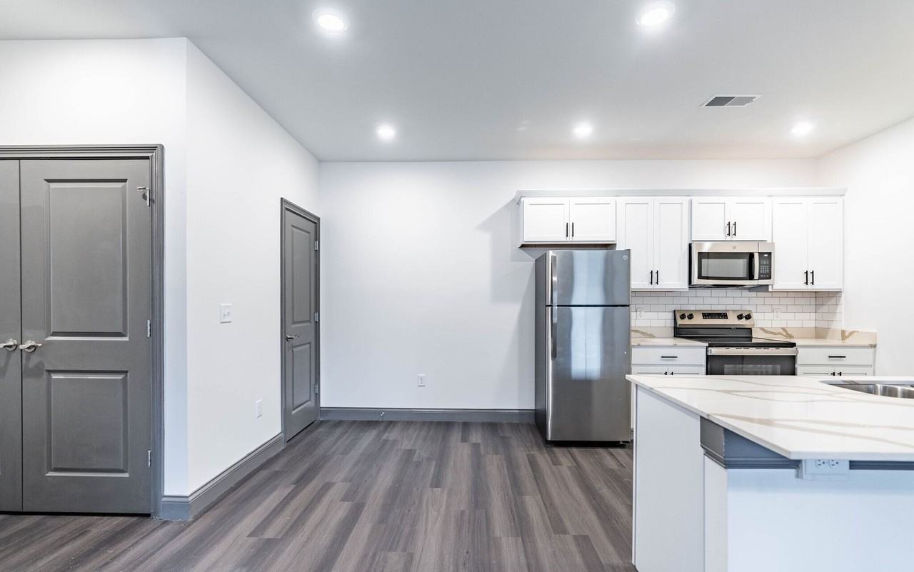 Cherry Farms - Photo 3 of 26